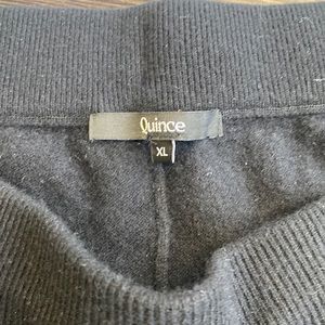Quince black cashmere sweatpants XL worn once